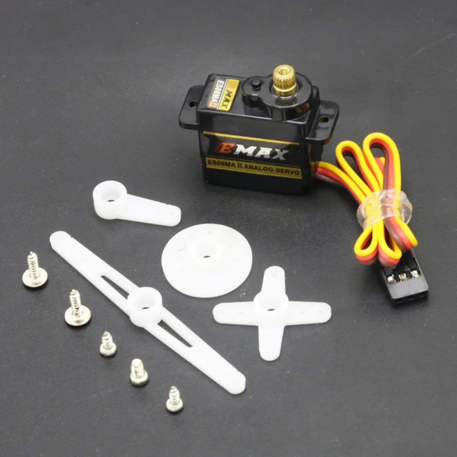 EMAX ES08MA II ミニメタルギアサーボ 12g  - Drone Rc Car のレビューと価格